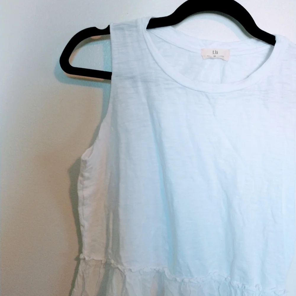 T.la Anthropologie white tank top with ruffle hem size xs